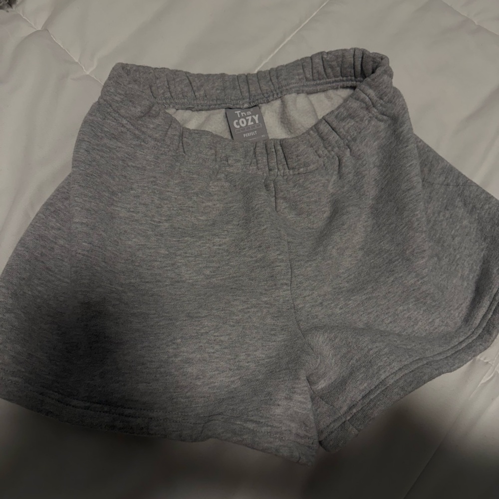 TNA Cozy Sweatfleece Perfect High-Rise Mini Short
